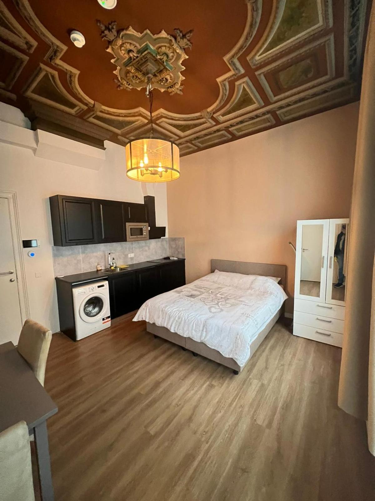Rotterdam Inn Eksteriør billede
