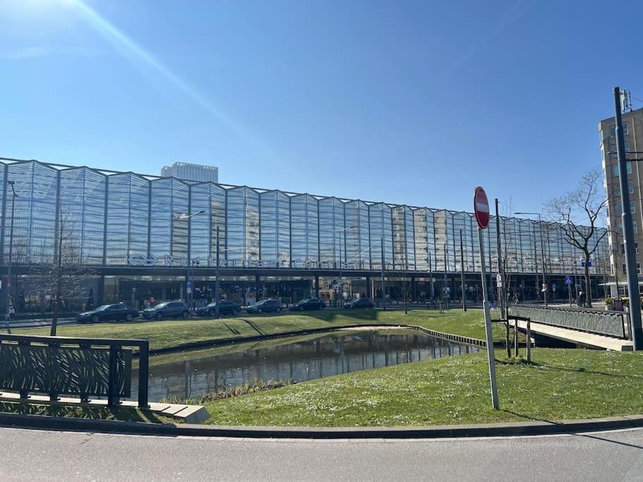 Rotterdam Inn Eksteriør billede